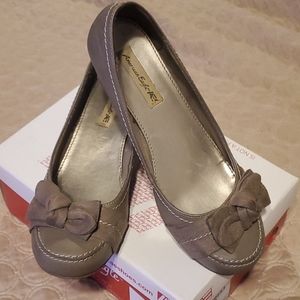 American Eagle Amy wedges